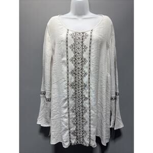 Hannah Womens Top Boho Bell Sleeve Floral Embroidered Peasant Plus Size 3X